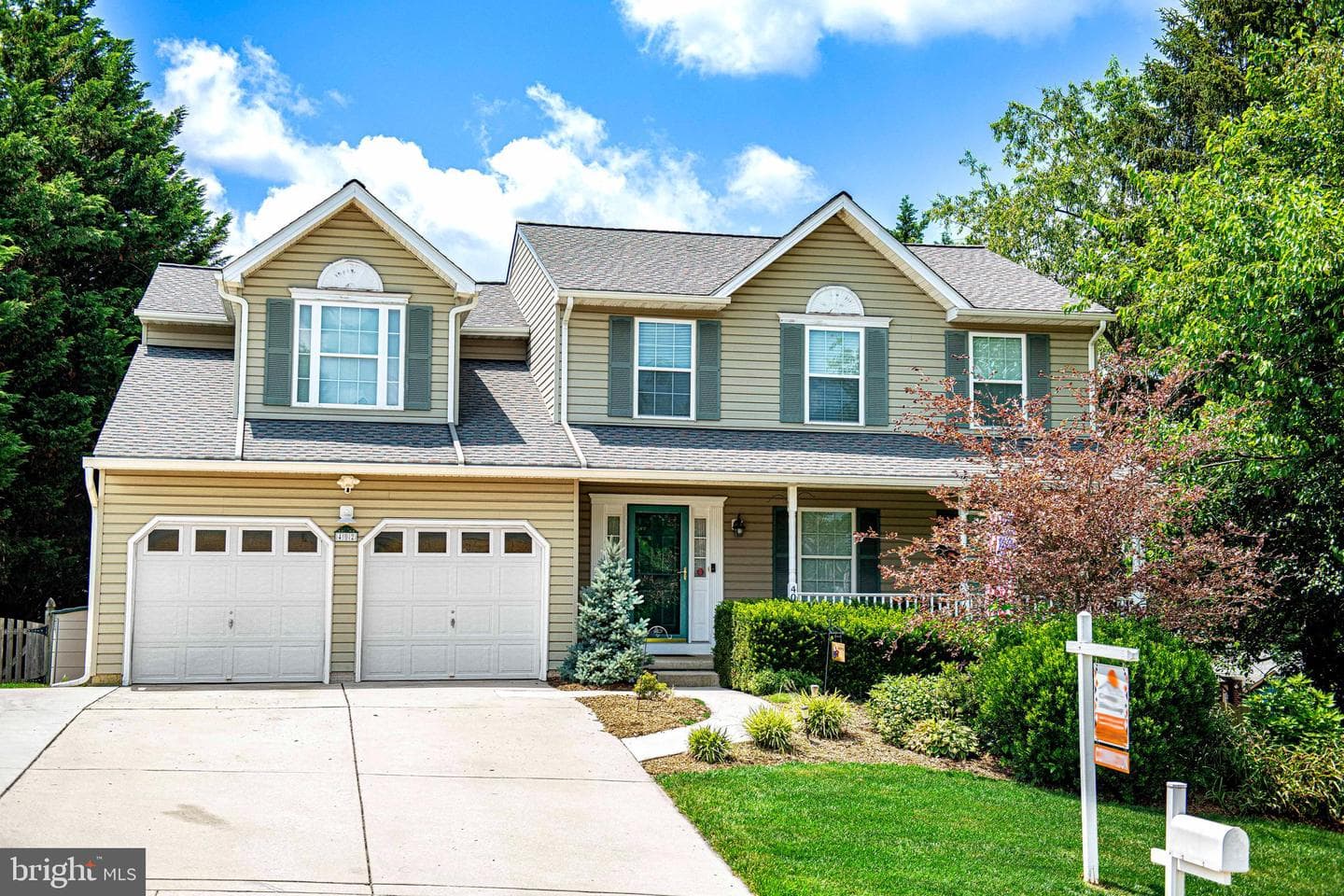 402 Weatherby Road photo 2