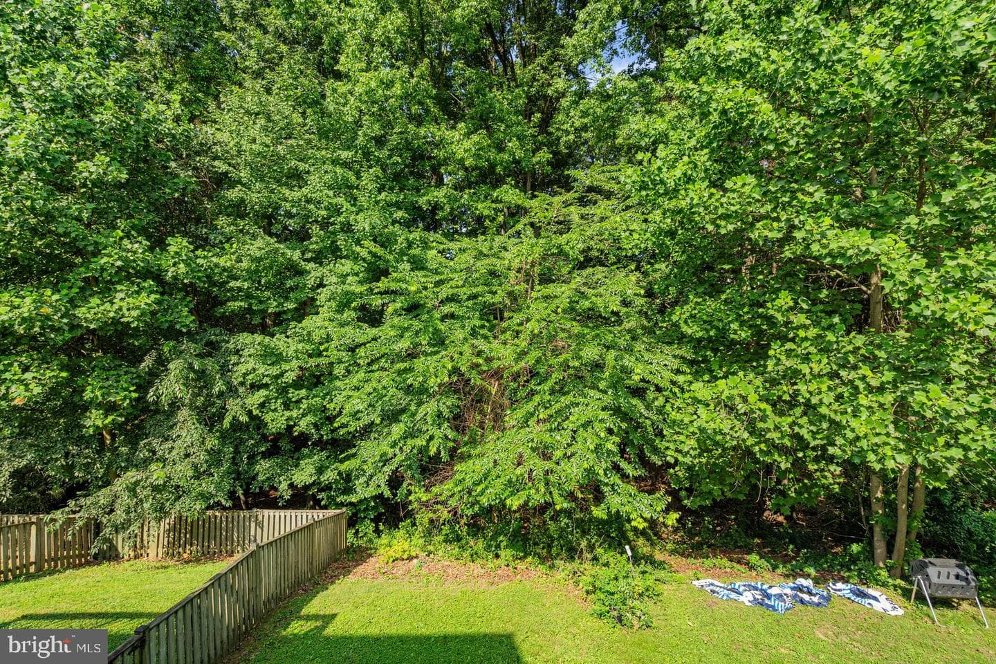 526 Harbour Court photo 38
