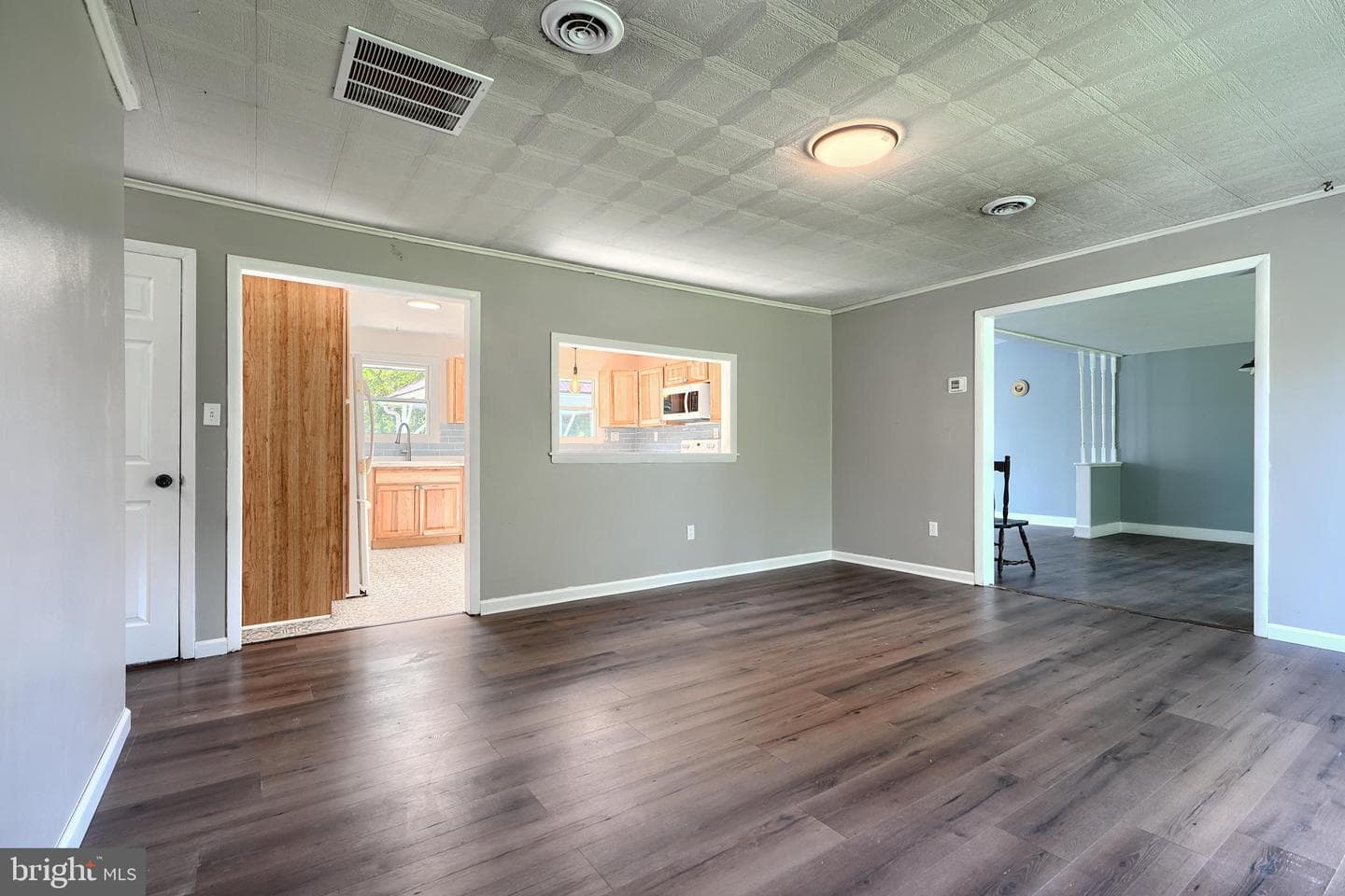 1701 Scott Road photo 10