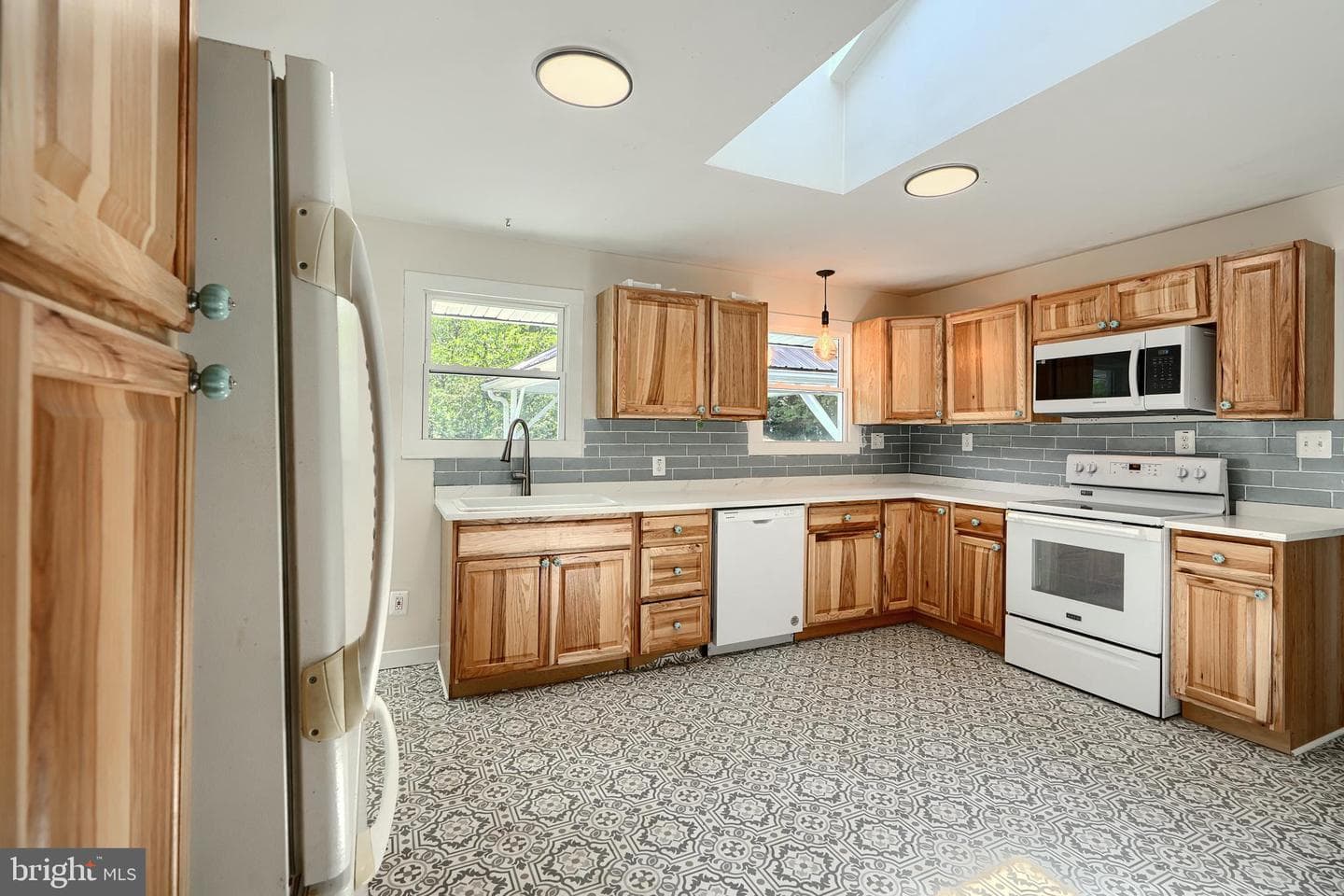 1701 Scott Road photo 25