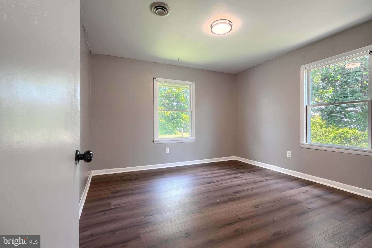 1701 Scott Road photo 31