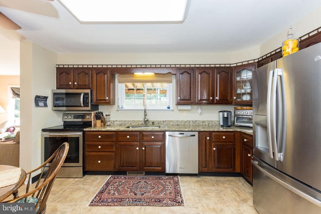 5121 Meadowview Drive photo 27