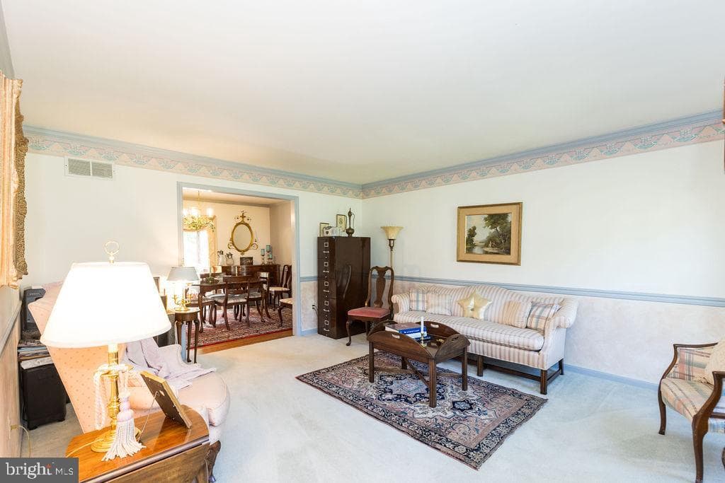 5121 Meadowview Drive photo 35