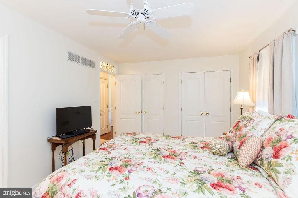 5121 Meadowview Drive photo 41