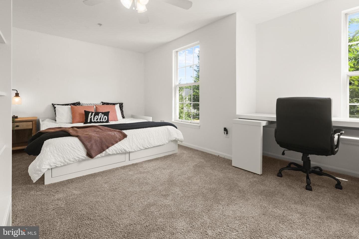 903 Gainsborough Court photo 15