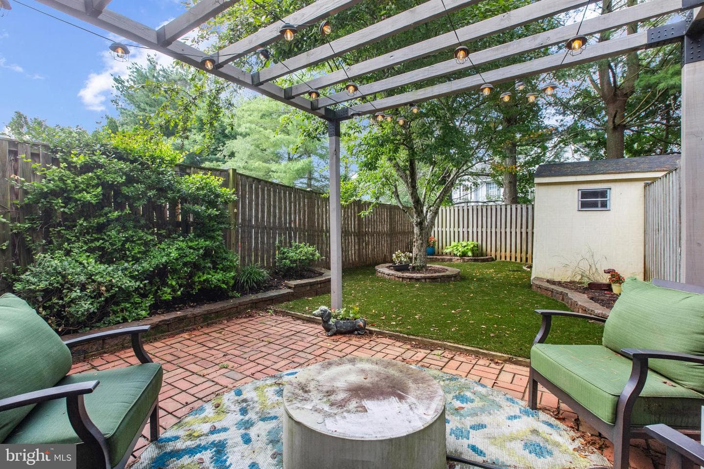 903 Gainsborough Court photo 19