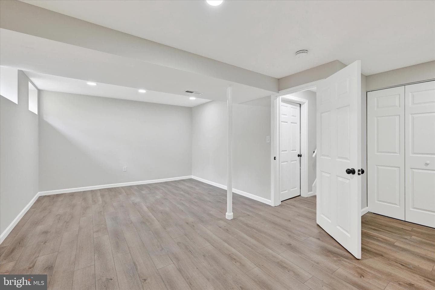 2956 Sunderland Court photo 25