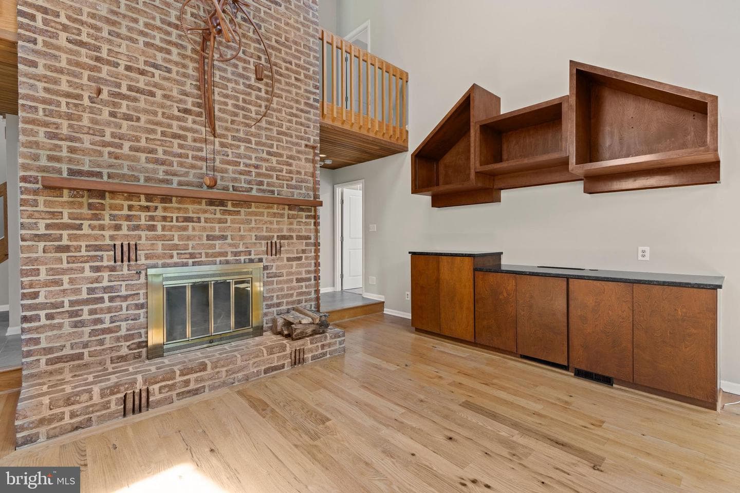 2413 Engle Road photo 8