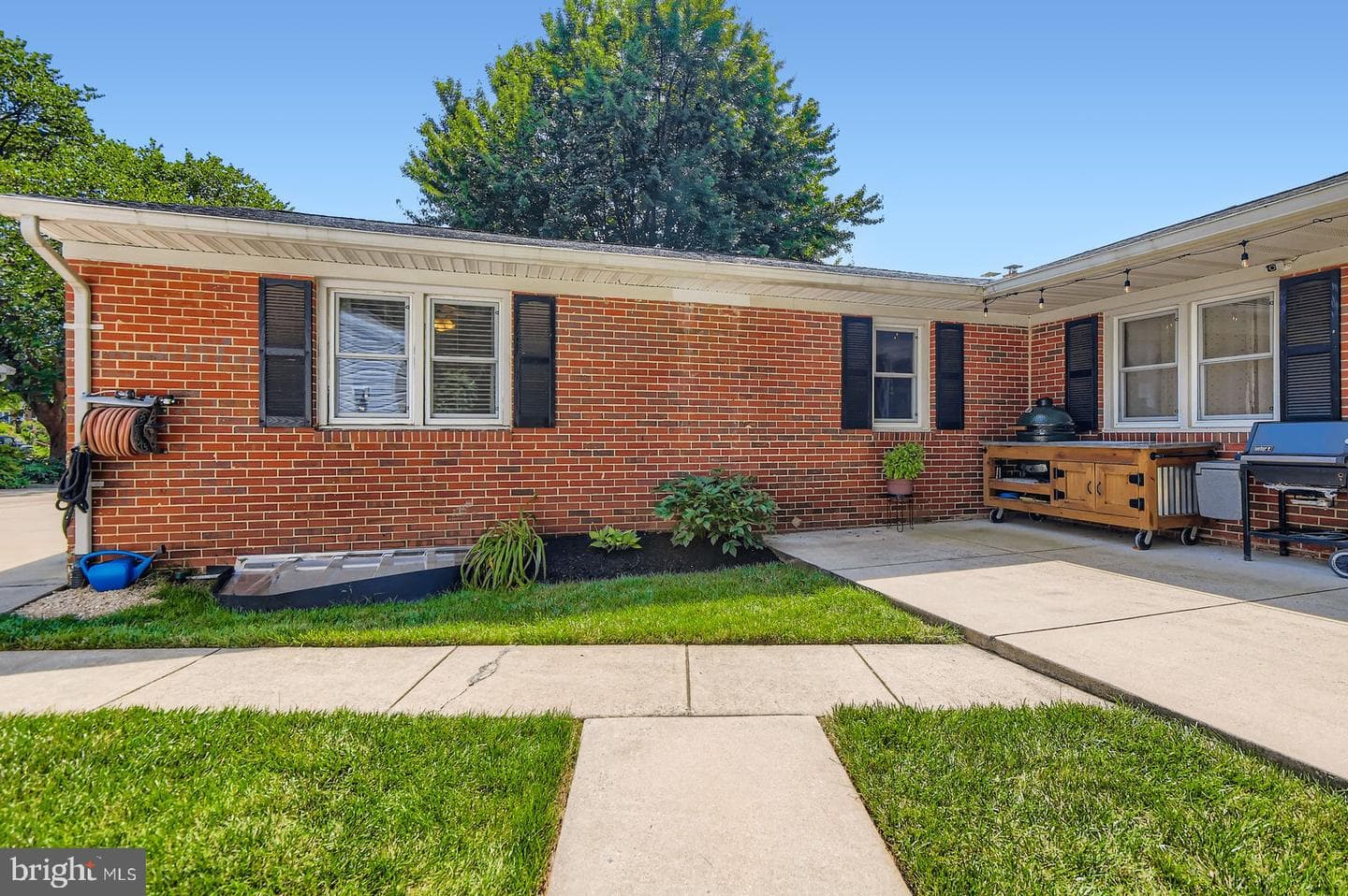 208 Marshall Drive photo 25