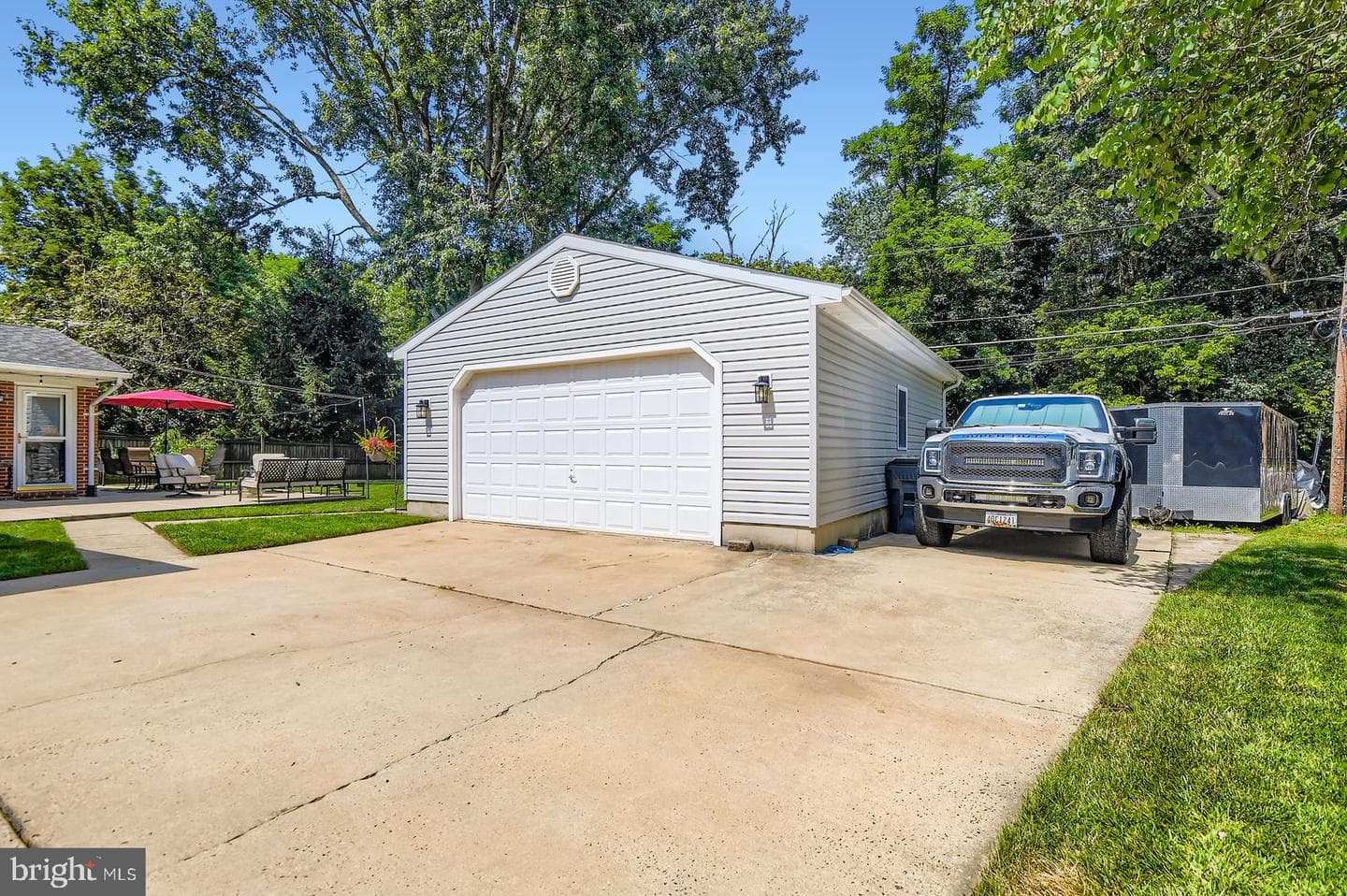 208 Marshall Drive photo 27