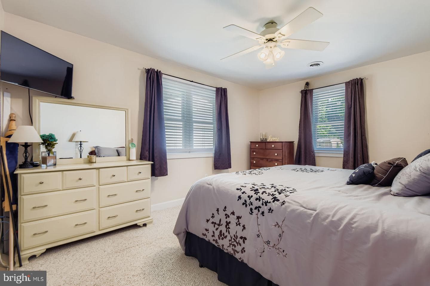 208 Marshall Drive photo 9