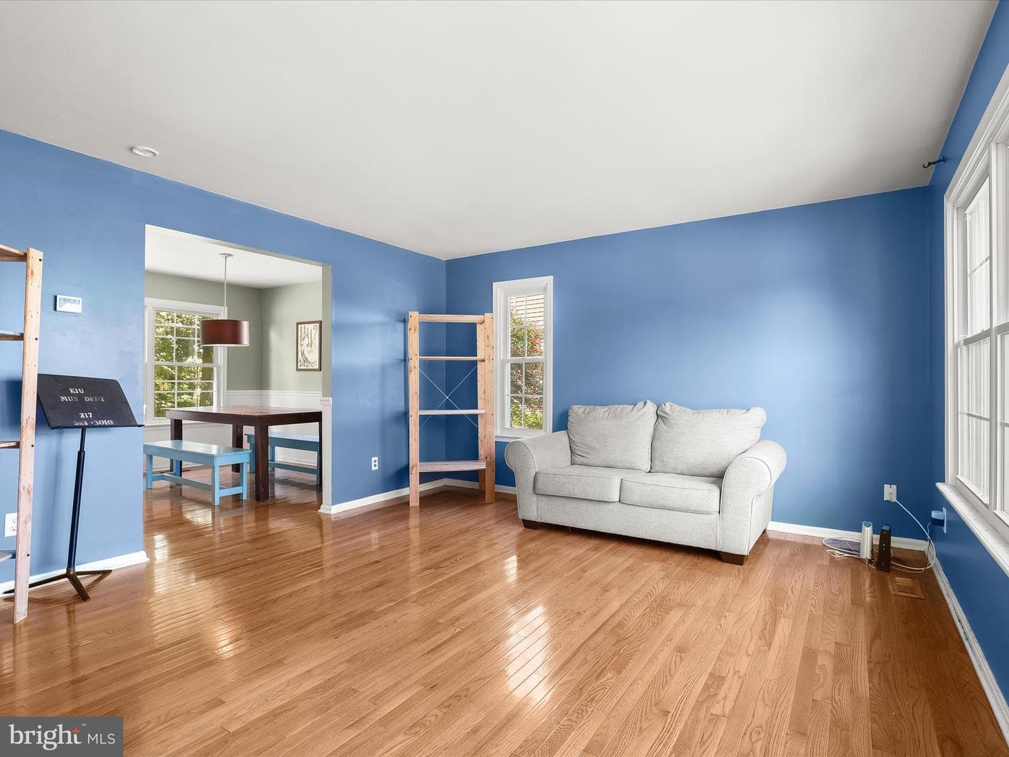 453 Crisfield Drive photo 19