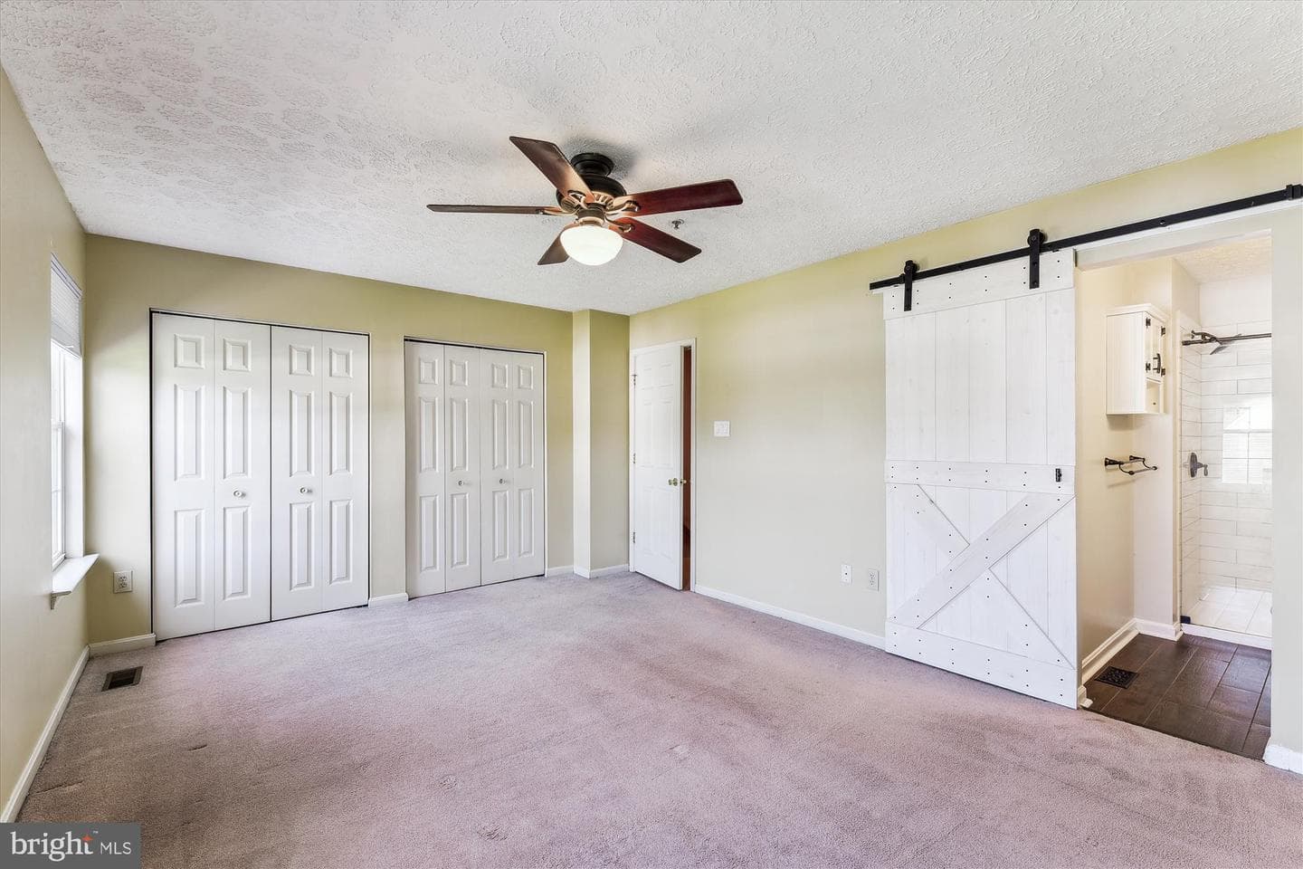 582 Doefield Court photo 22
