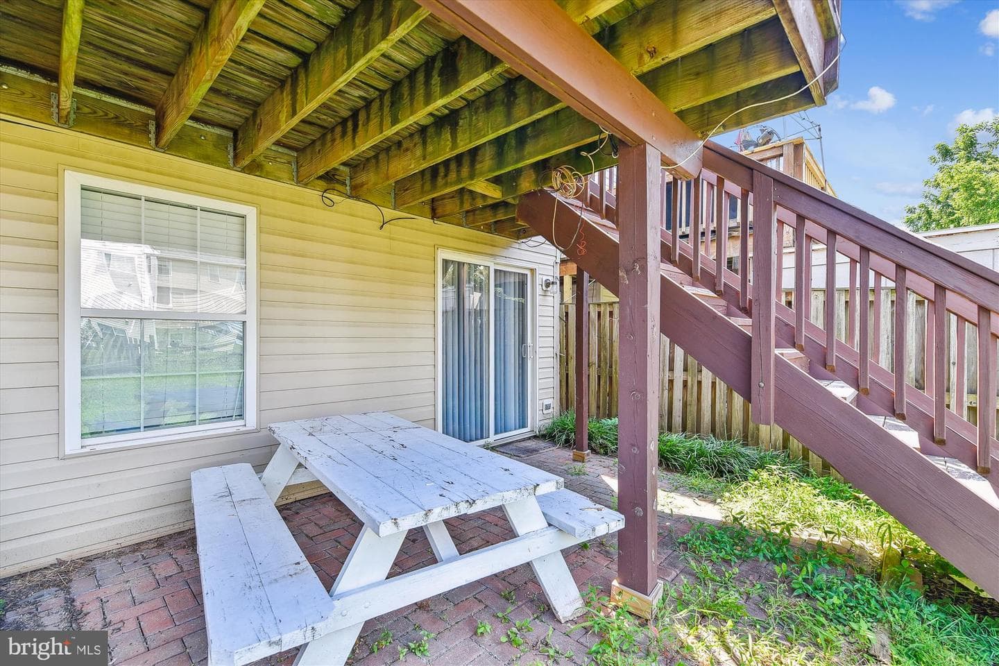 582 Doefield Court photo 42