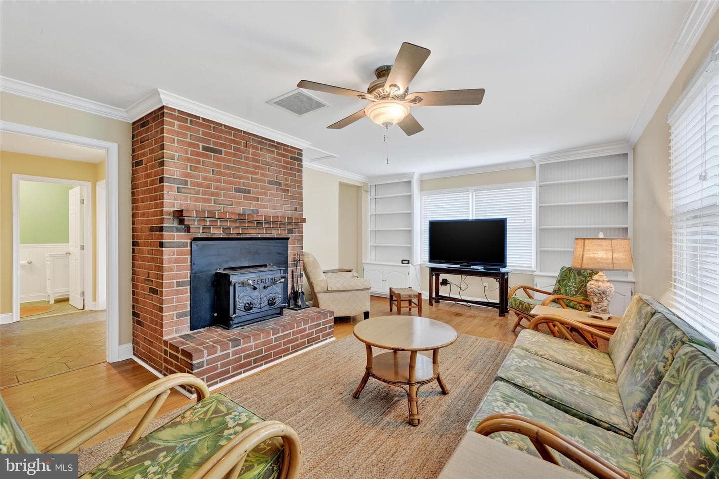 711 Idlewild Road photo 8