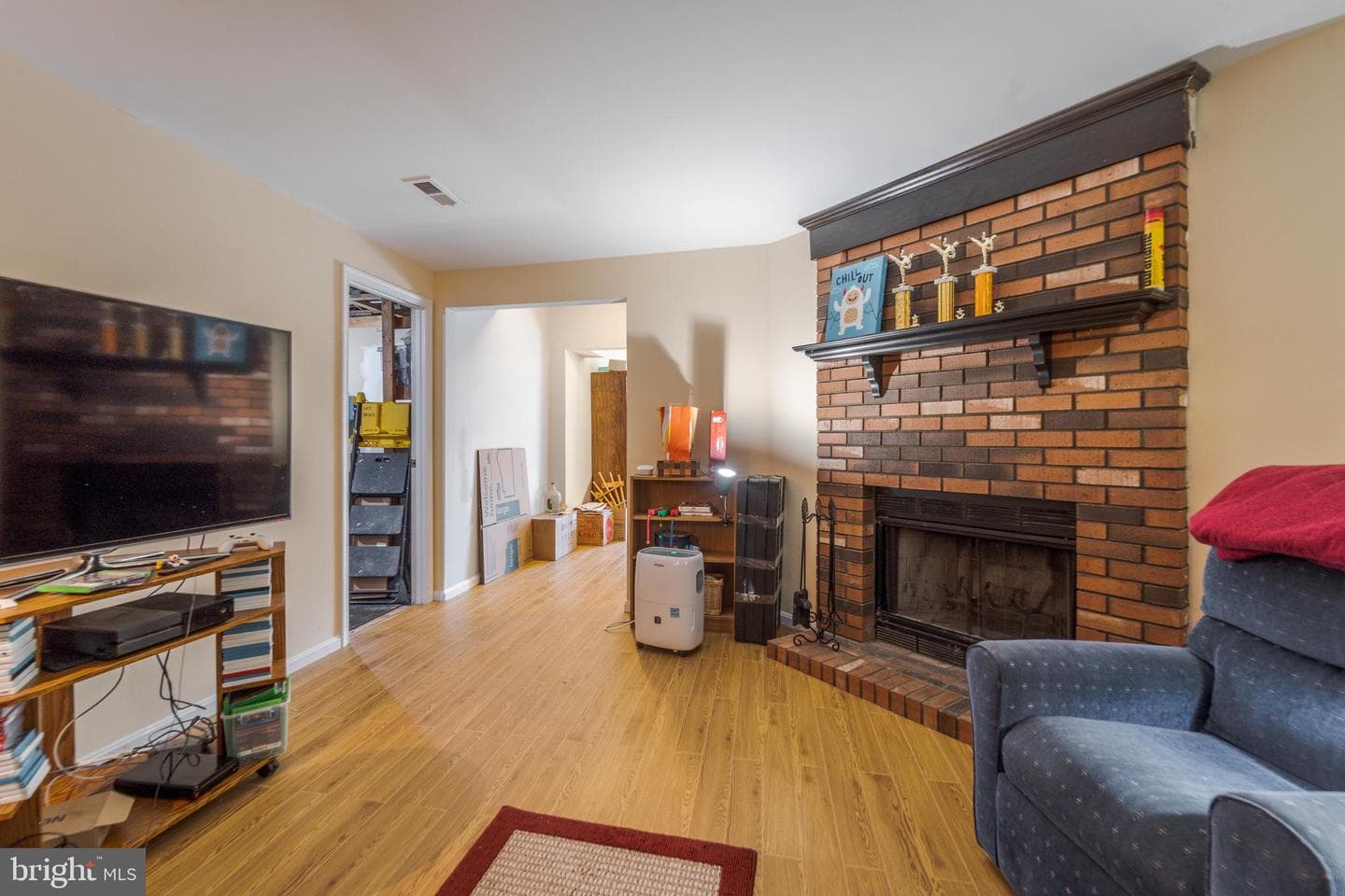 428 Kentmore Terrace photo 22
