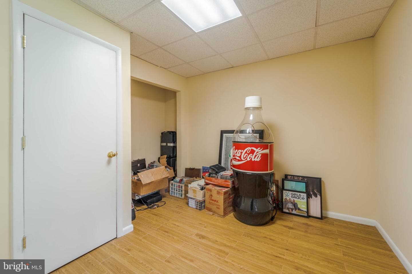 428 Kentmore Terrace photo 26