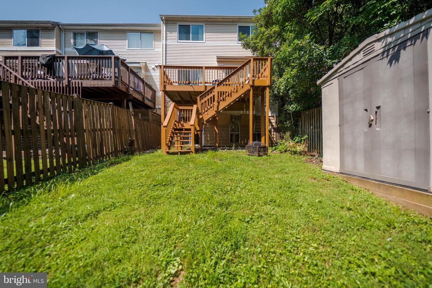 428 Kentmore Terrace photo 34
