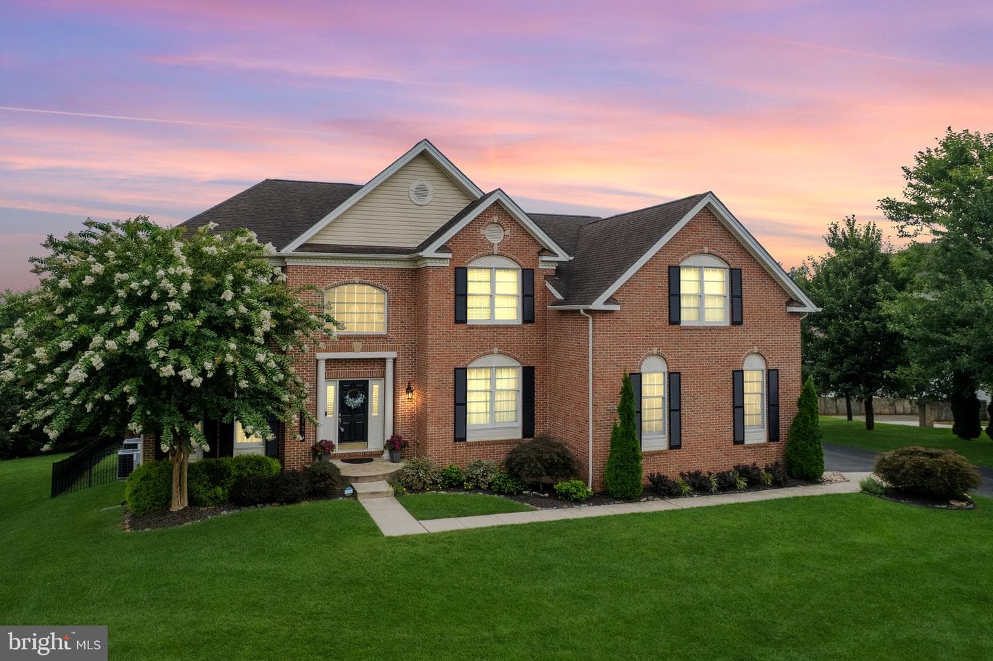 2122 Overlook Court