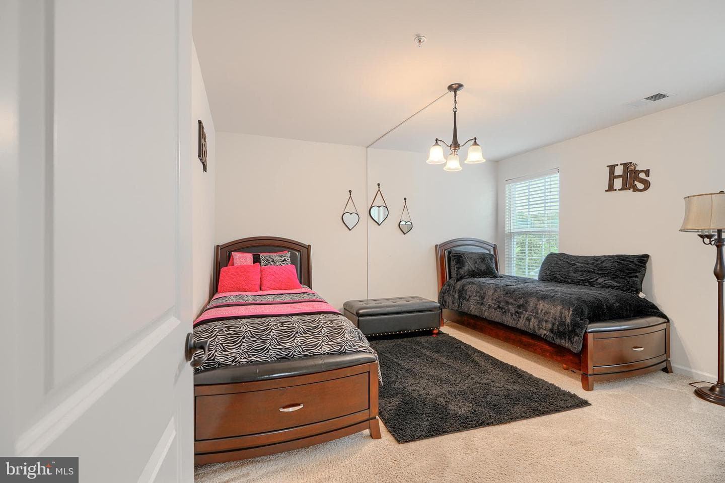 734 Falcon Lane photo 48
