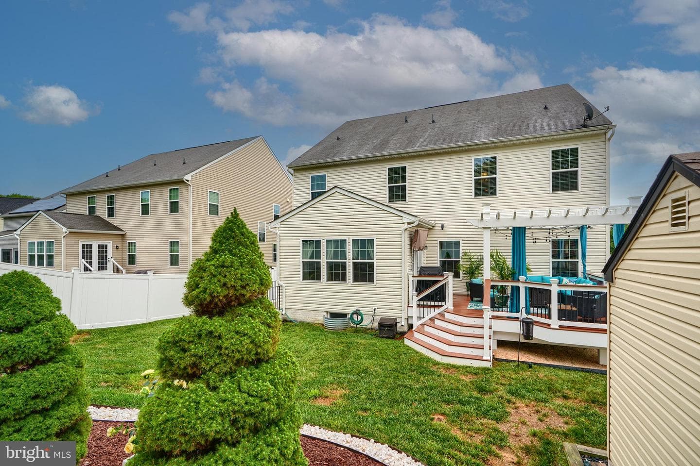 734 Falcon Lane photo 78