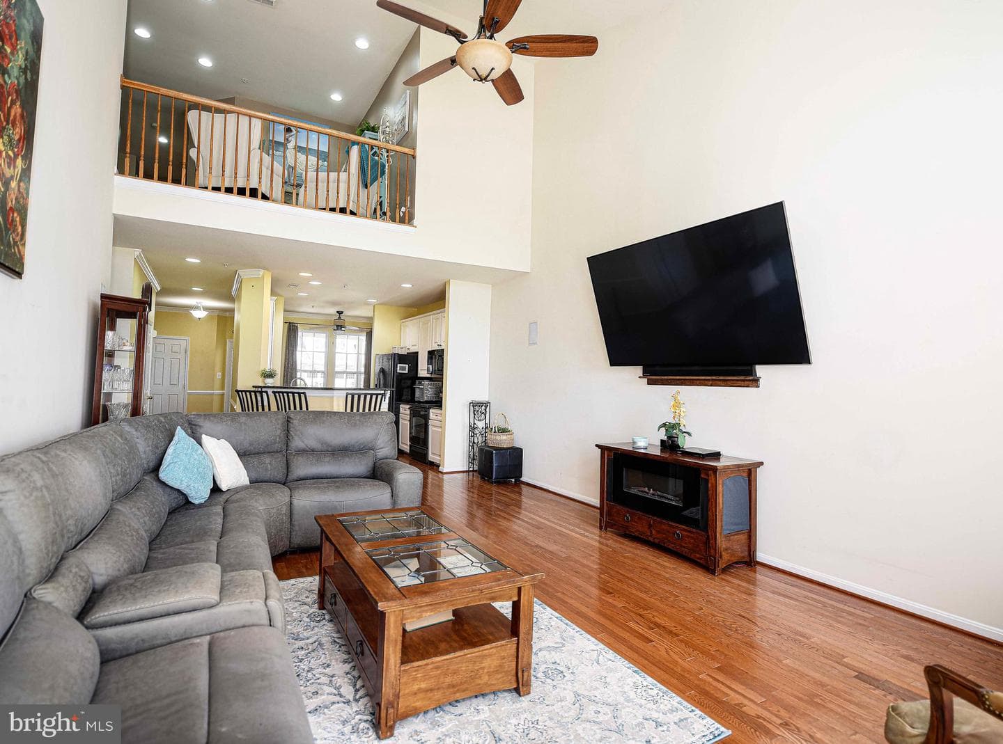 459 Majestic Prince Circle photo 15