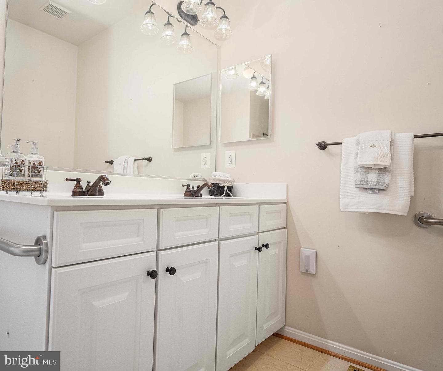 459 Majestic Prince Circle photo 27