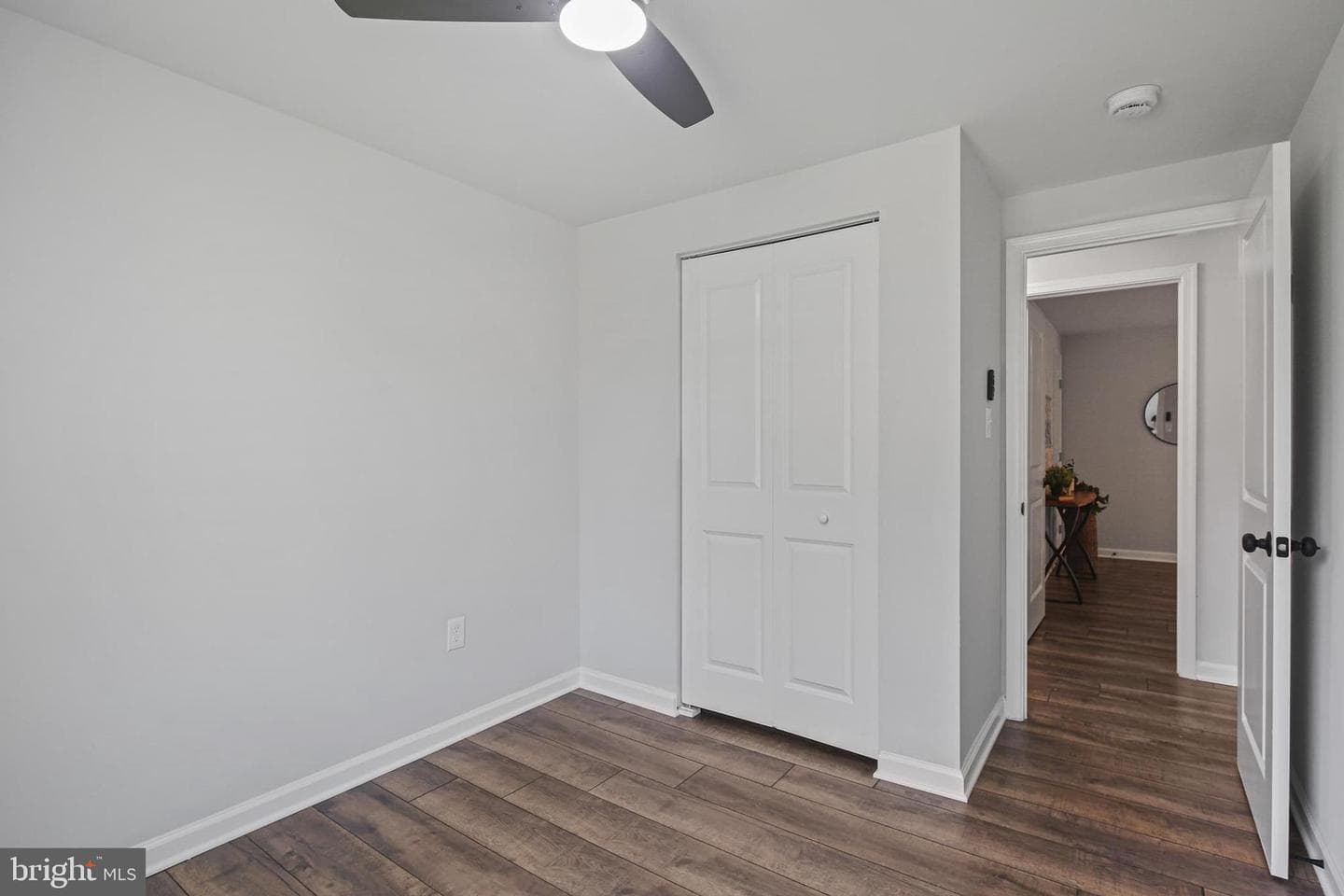 924 Cambridge Avenue photo 22