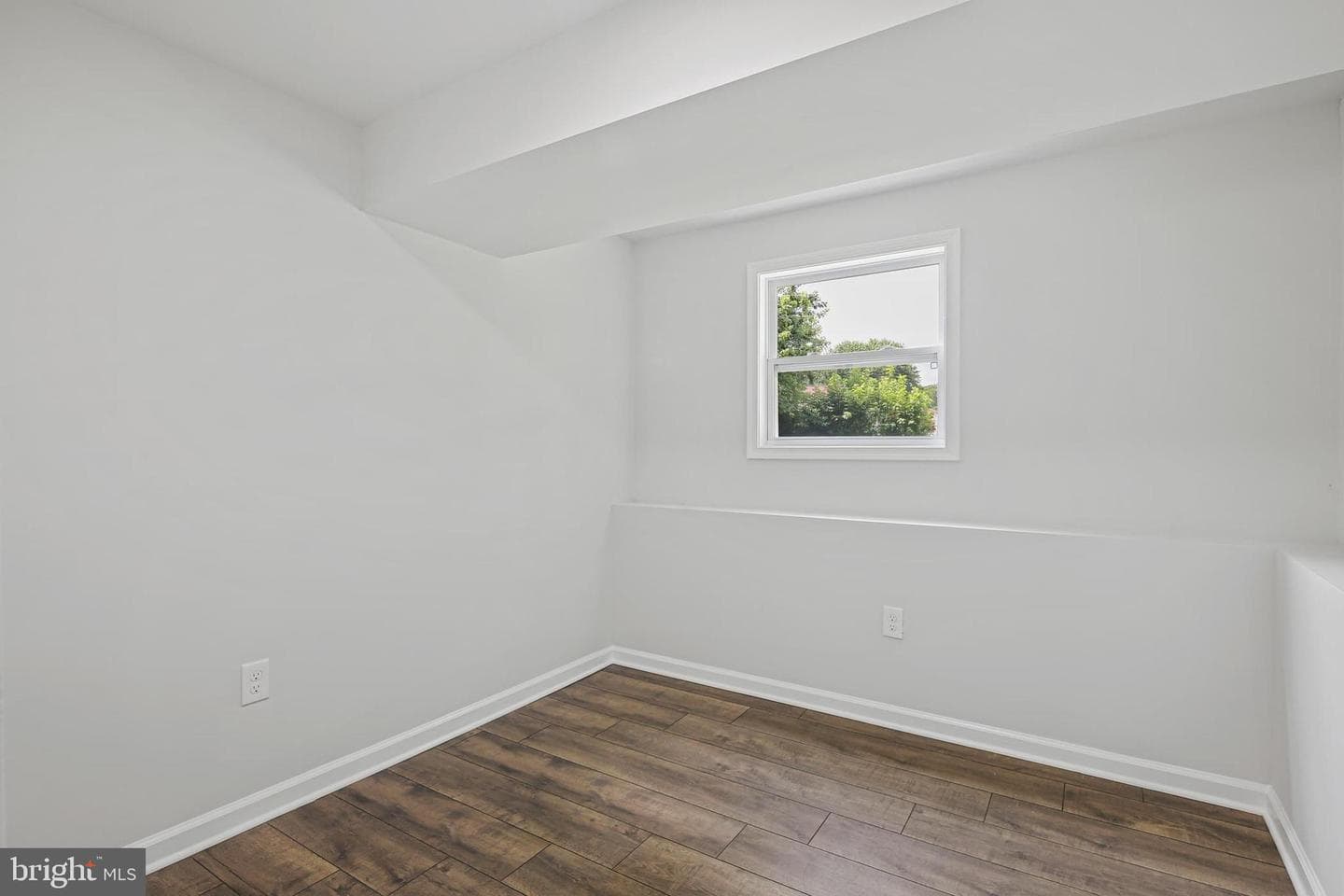 924 Cambridge Avenue photo 27