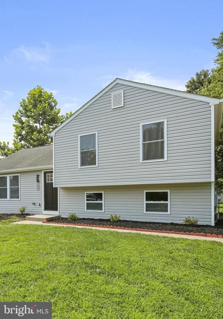 924 Cambridge Avenue photo 3