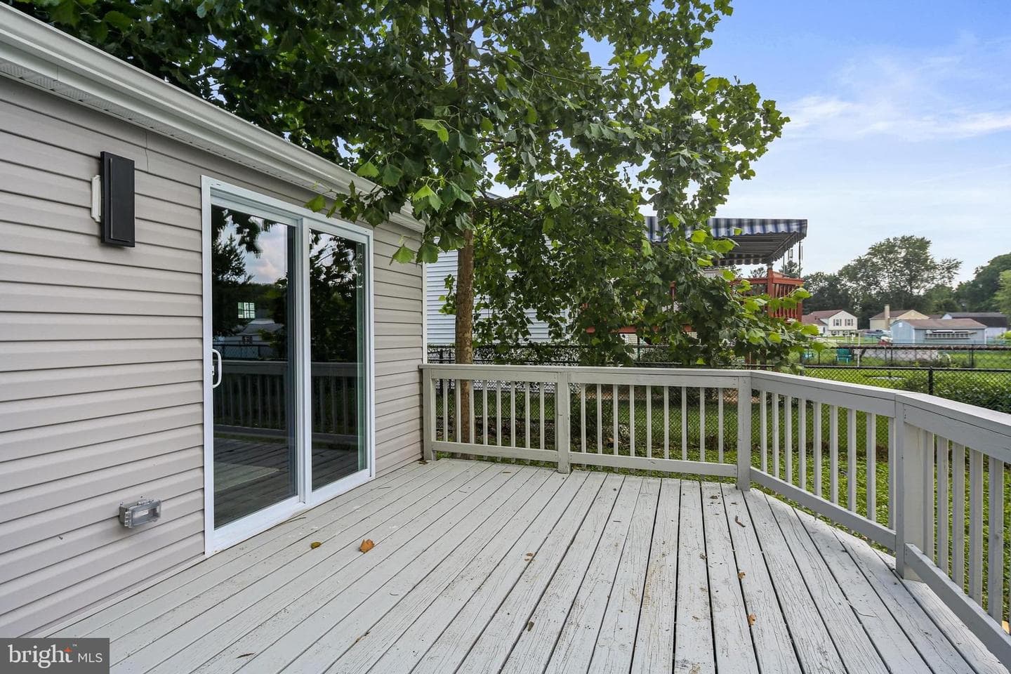 924 Cambridge Avenue photo 5