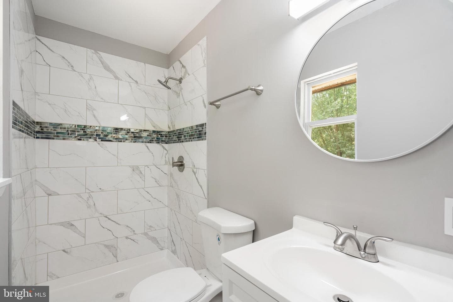 1413 Peverly Road photo 20