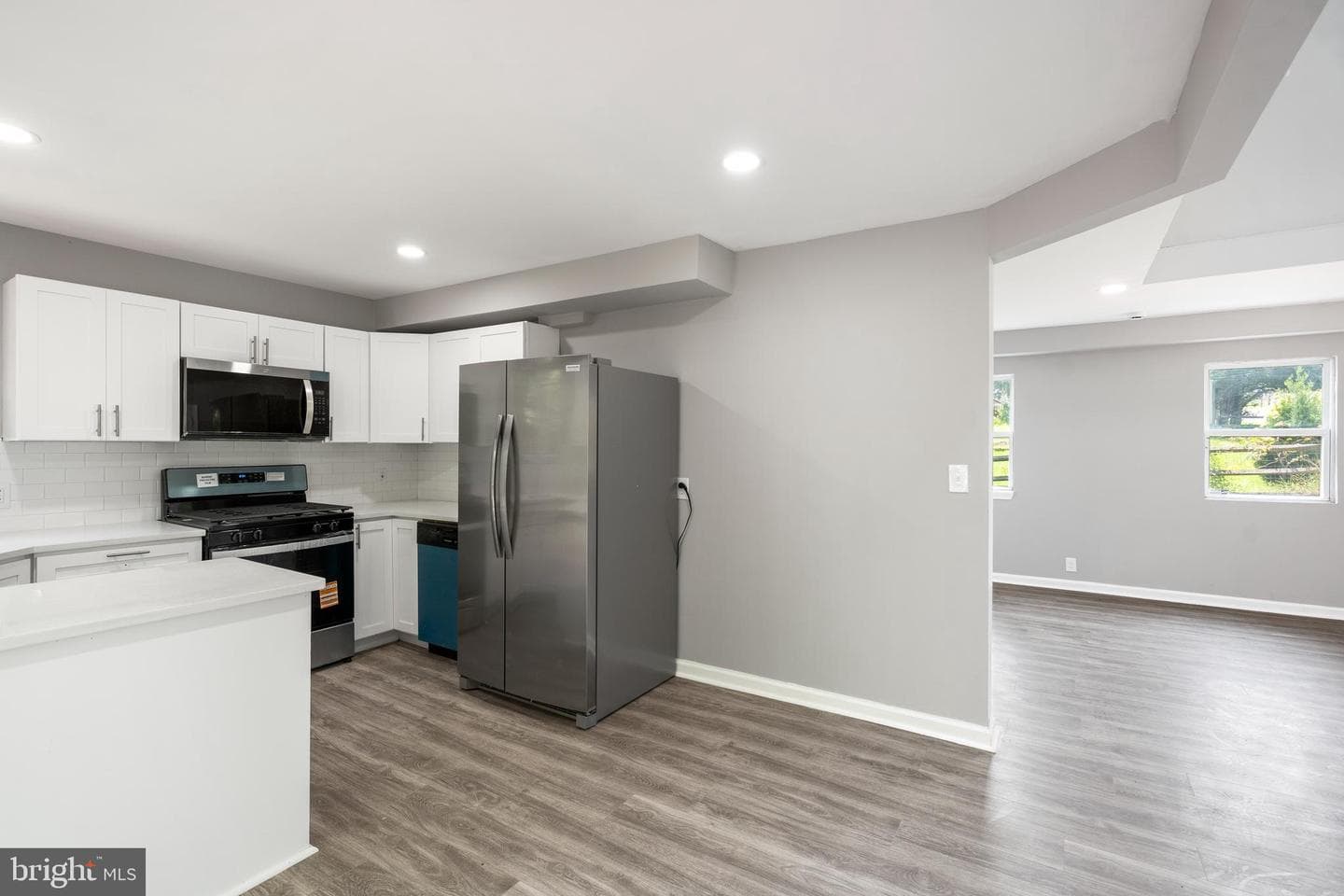 1413 Peverly Road photo 4