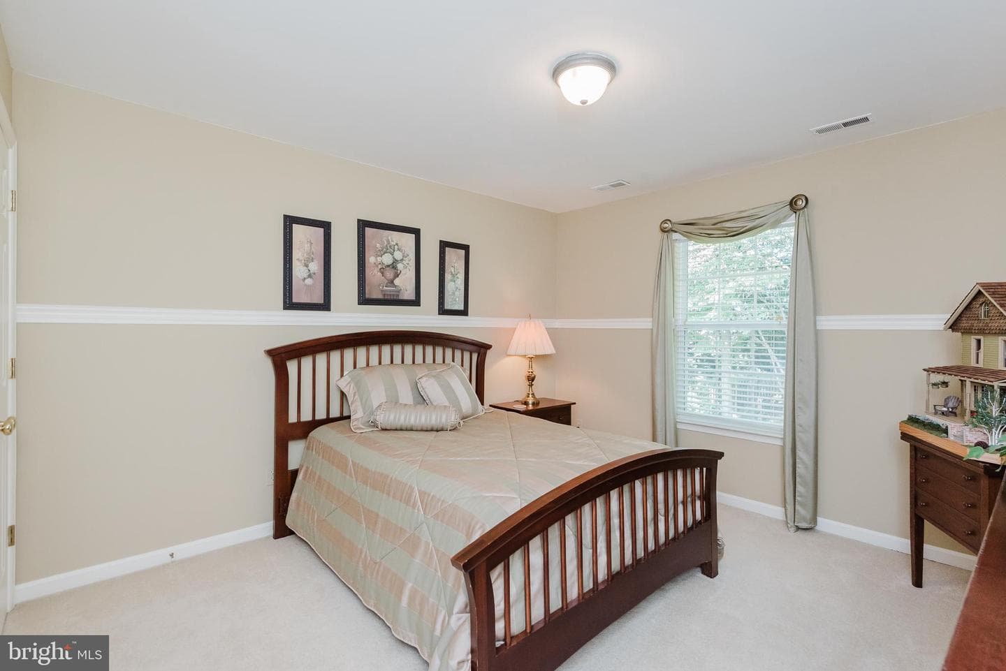 9 E Brook Hill Court photo 49