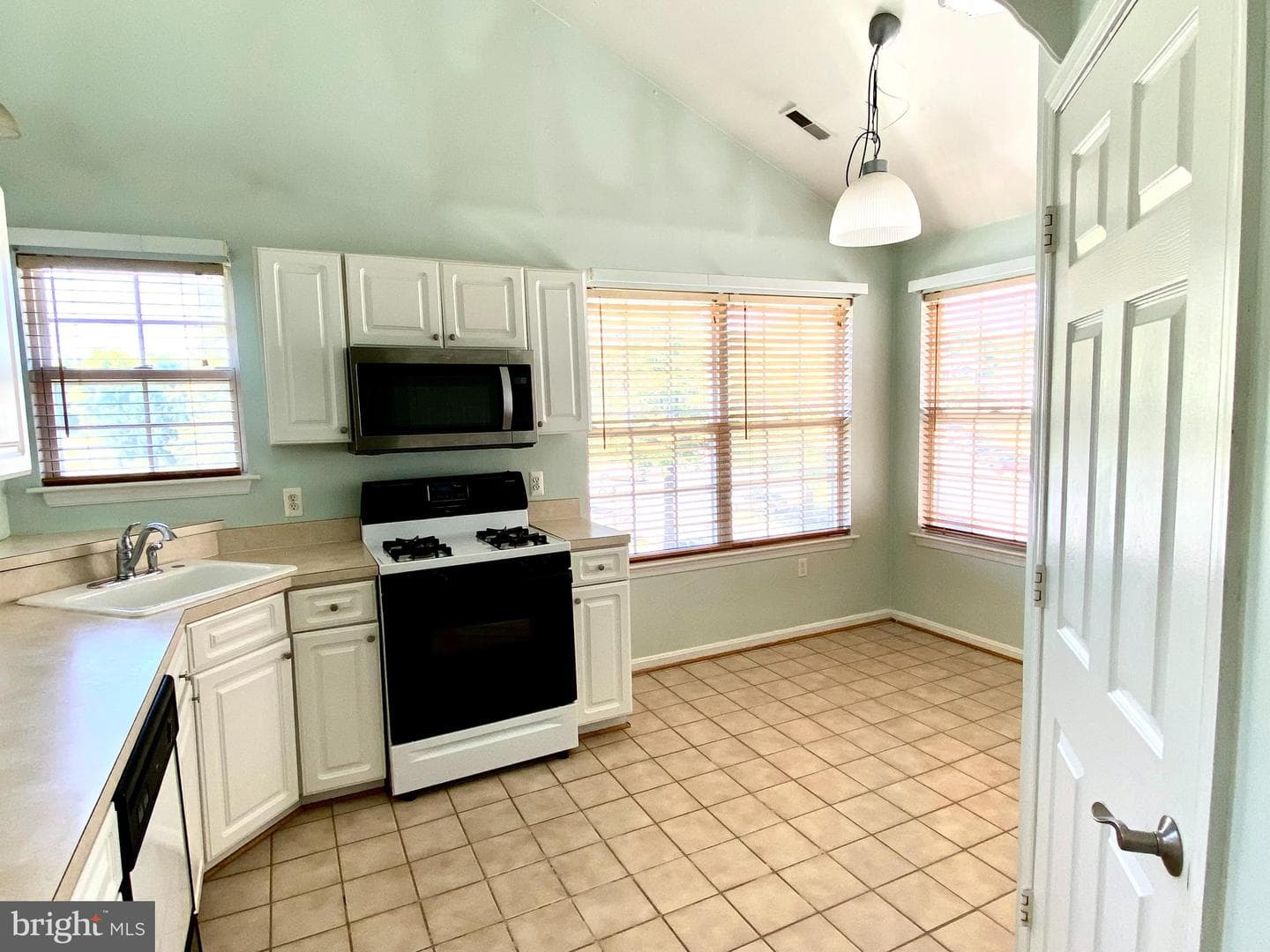 309 Tall Pines Court #9 photo 11