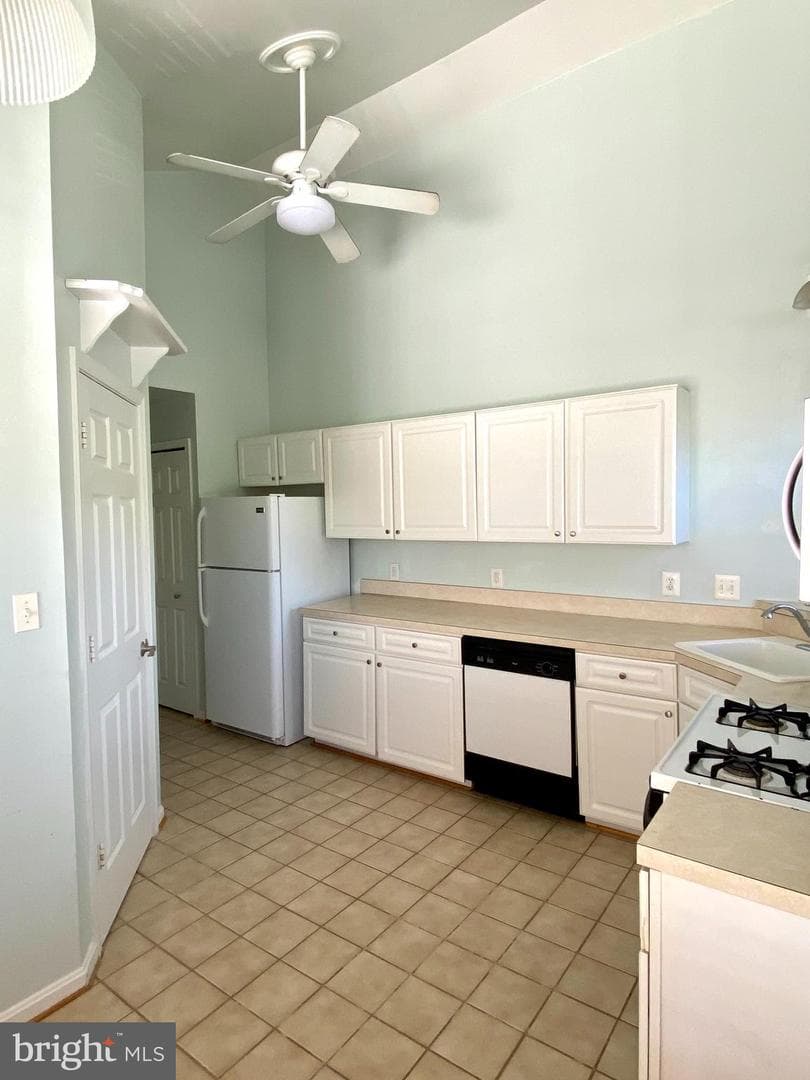 309 Tall Pines Court #9 photo 13