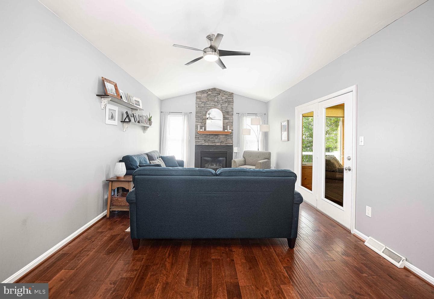 930 Delray Drive photo 4