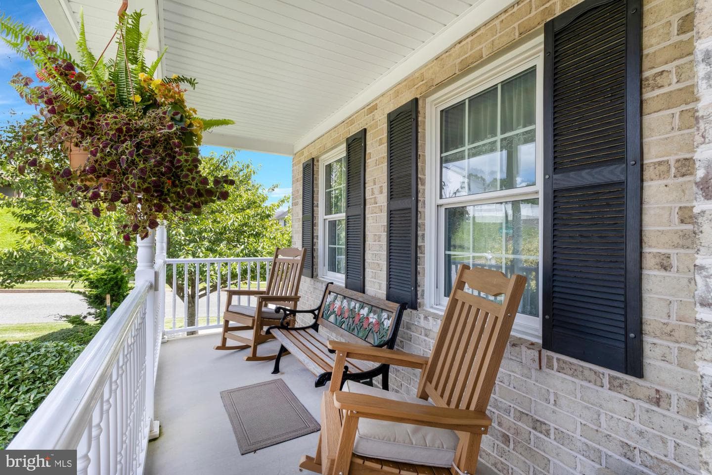 801 Oaklawn Drive photo 3