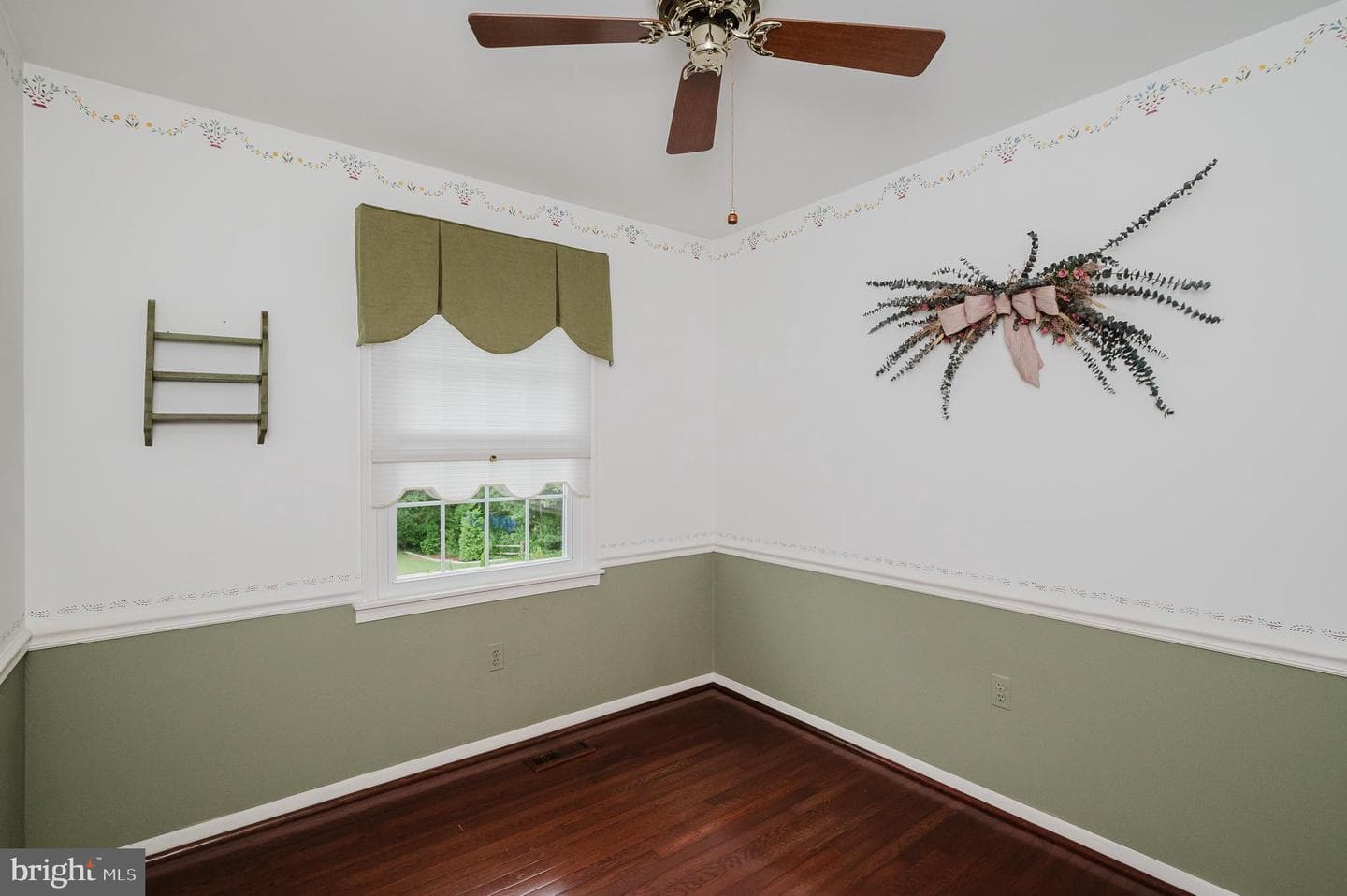 330 Harlan Square #a-6 photo 33