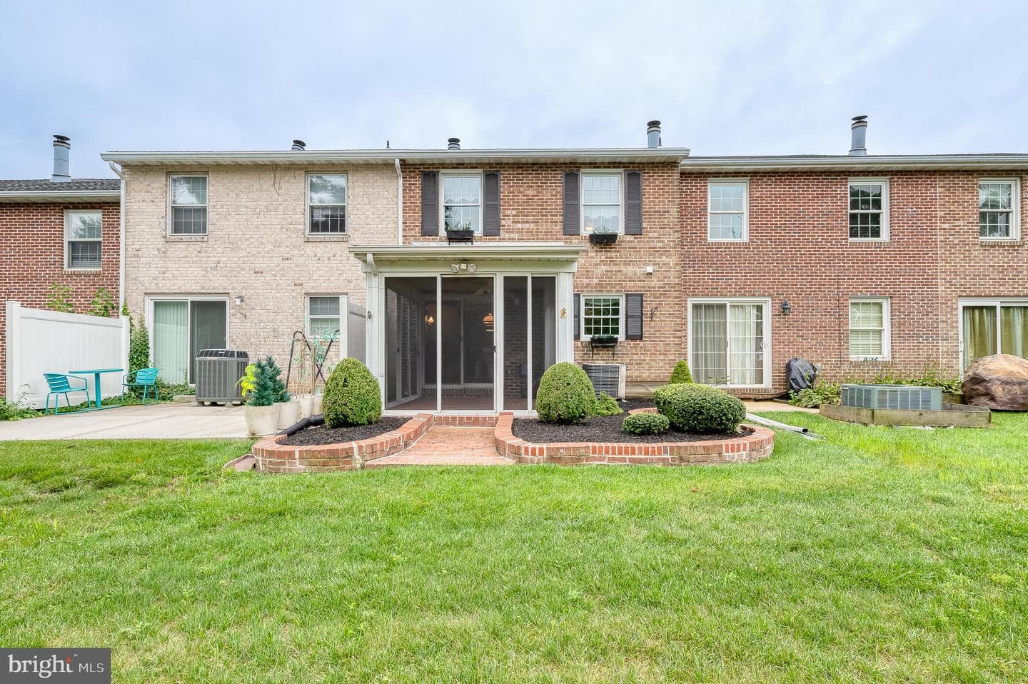 330 Harlan Square #a-6 photo 48