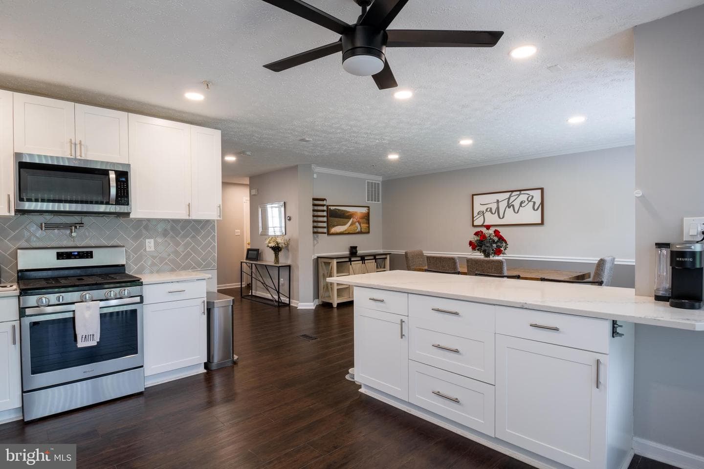 2037 Colgate Circle photo 12