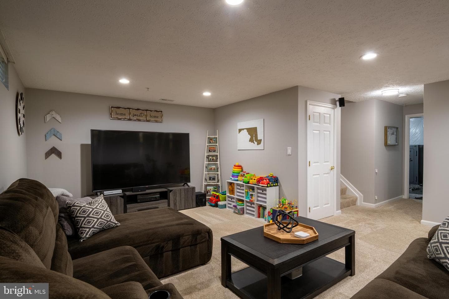 2037 Colgate Circle photo 27