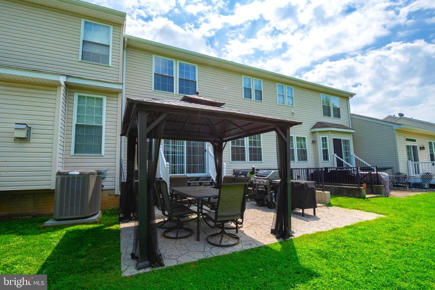 2037 Colgate Circle photo 4