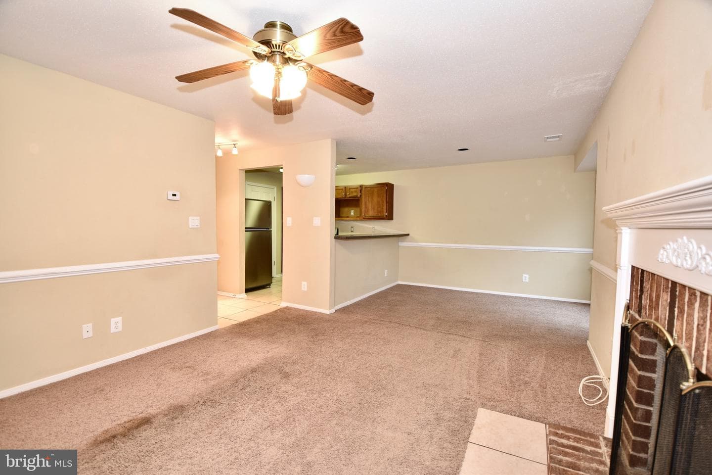 606 Squire Lane #606-F photo 3