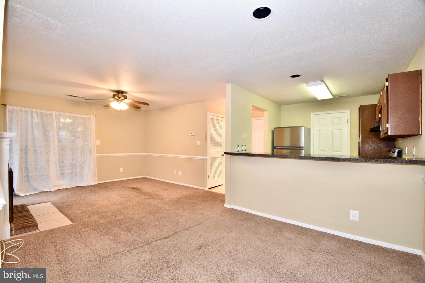 606 Squire Lane #606-F photo 4