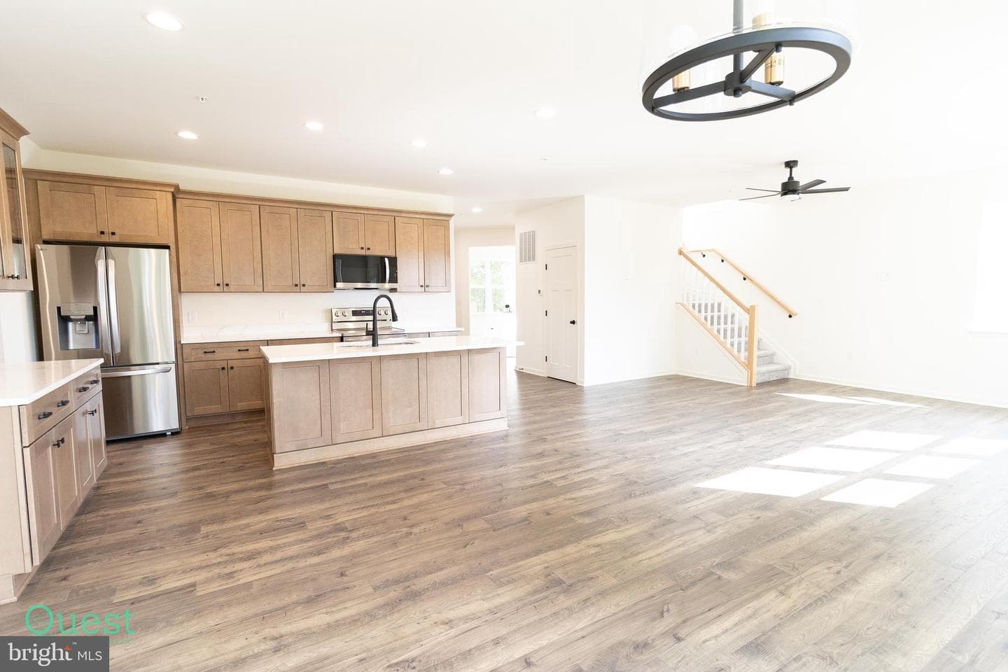 2115 Nuttal Avenue photo 16