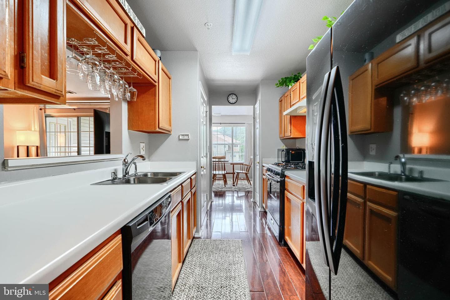 204 Chaucer Lane #204-D photo 10