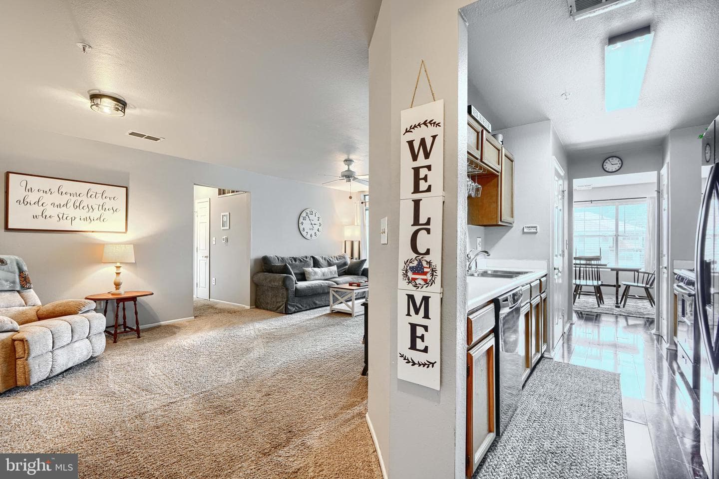 204 Chaucer Lane #204-D photo 3