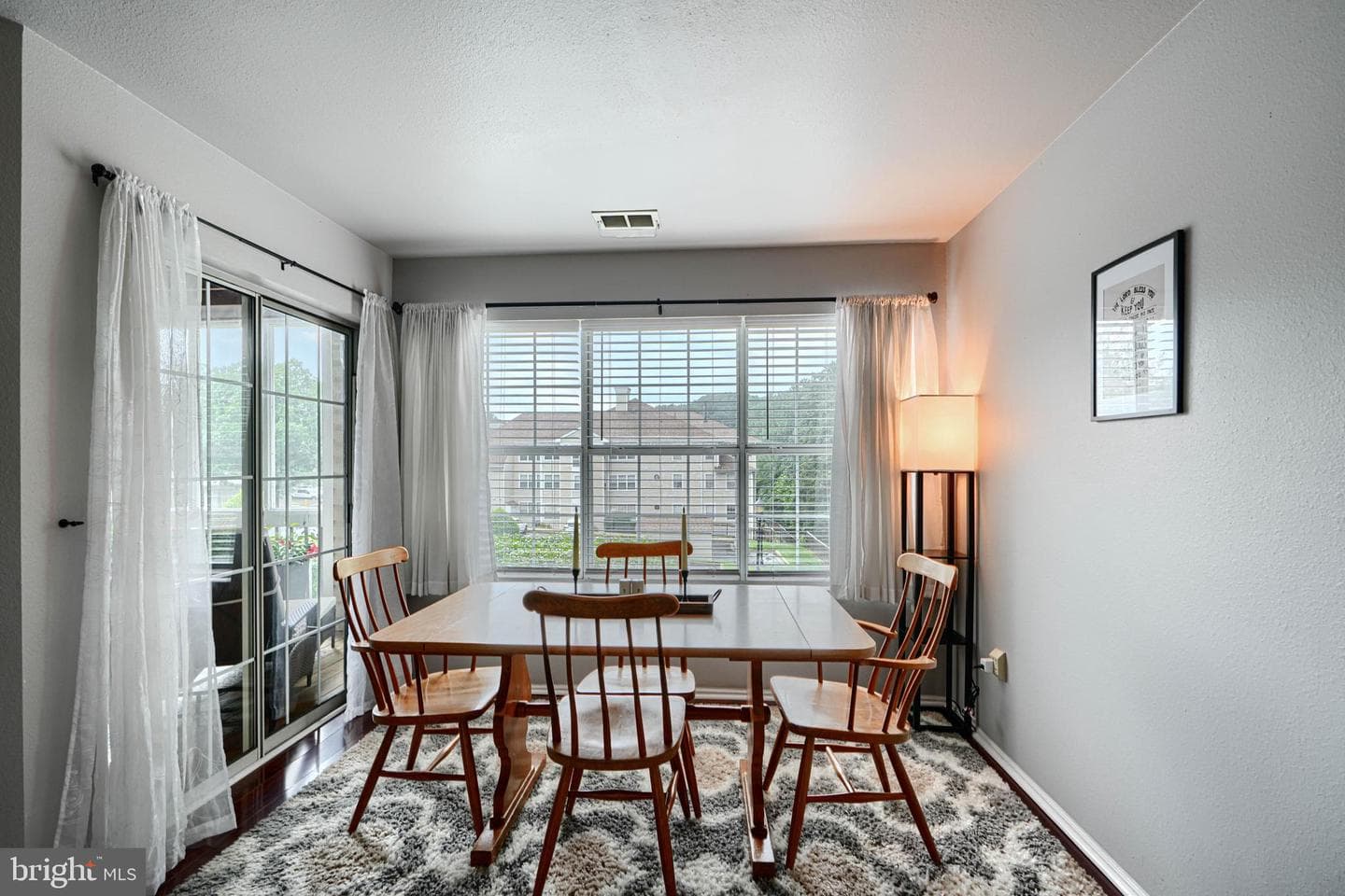 204 Chaucer Lane #204-D photo 8