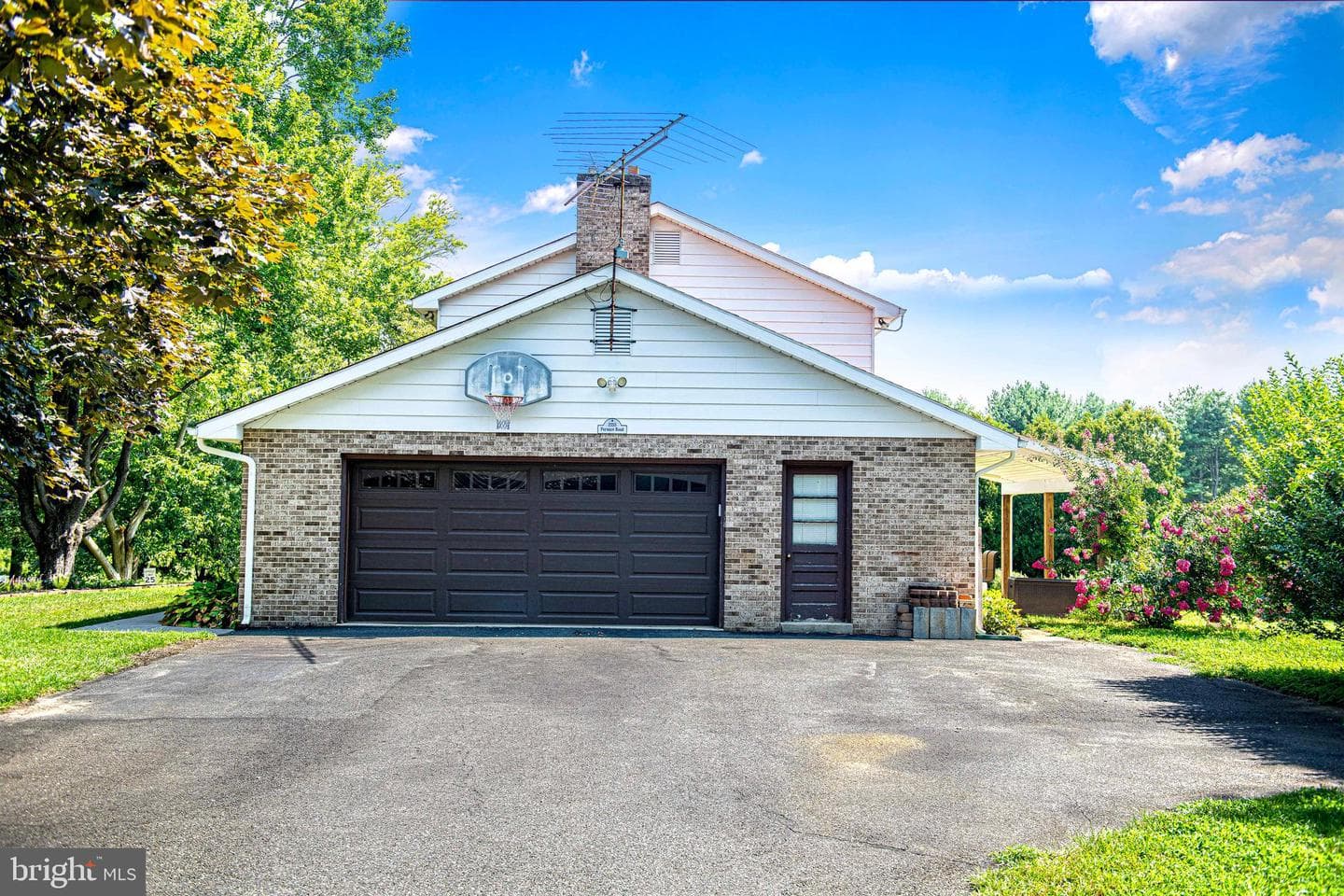 2215 Furnace Road photo 4